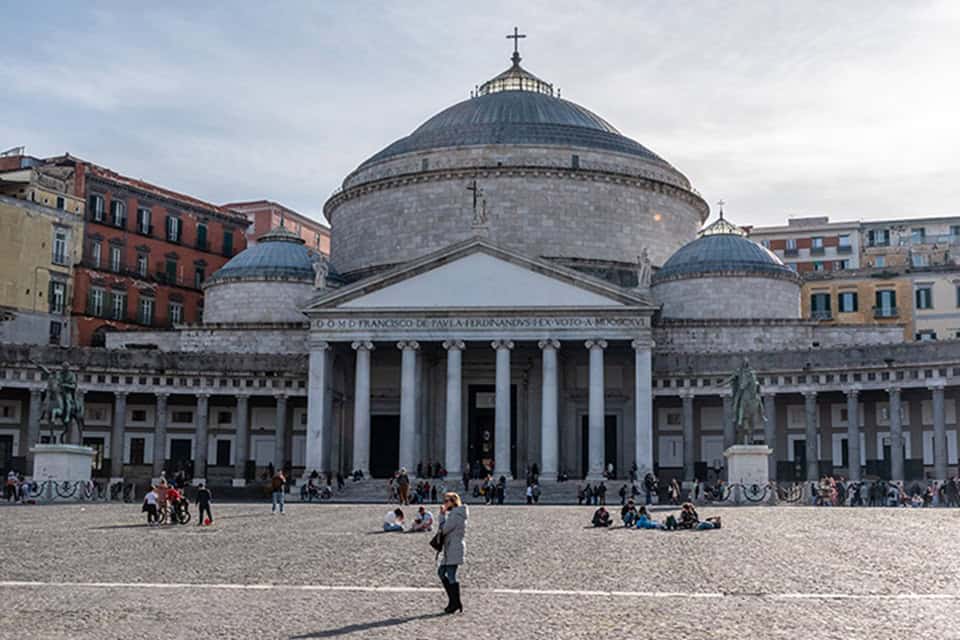 More than 300 evangelical churches in southern Italy are working together for the Noi Festival with Franklin Graham, a free, family-friendly event in Naples’ main square on Sept. 14.